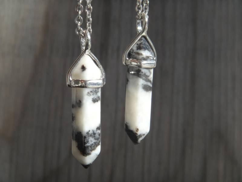 Jasper-Zebra-Anhänger. Kragenspitzen Aus Schwarzen Und Weißen Jaspis. Chakra Heilsteine. Halskette Jaspis Gesundheit Energie Rostfreiem Stahl von PositiveMindSo