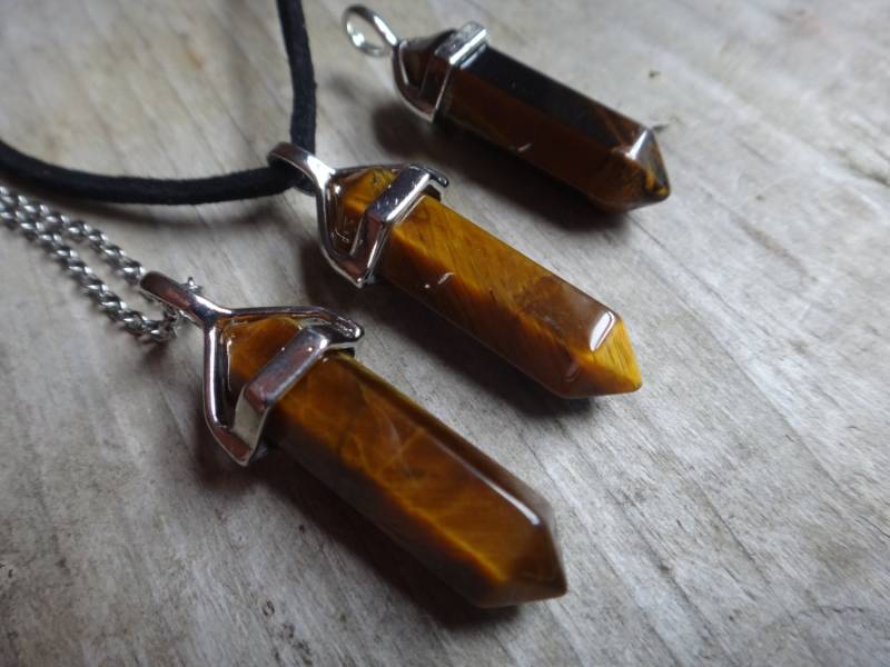 Tigerauge, Crystal Necklace. Erweiterte Kristall Anhänger. Chakra-steinen, Heilung. Schweden Oder Kette Halskette. Gesundheit Und Energie von PositiveMindSo