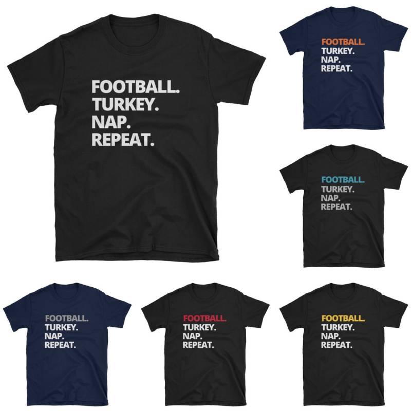 Thanksgiving Fußball. Turkei. Nap. Wiederholen. | Nfl Bären Gegen Löwen Bills Vs Cowboys Falken Heilige Thanksgiving Fußball. Turkei. Nap. Wiederholen. | Nfl Bären Gegen Löwen Bills Vs Cowboys Falken Heilige von PositivePatTees