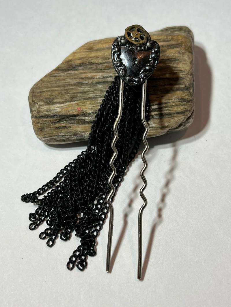 Schwarze Herz Haarnadel von PossibleWorlds