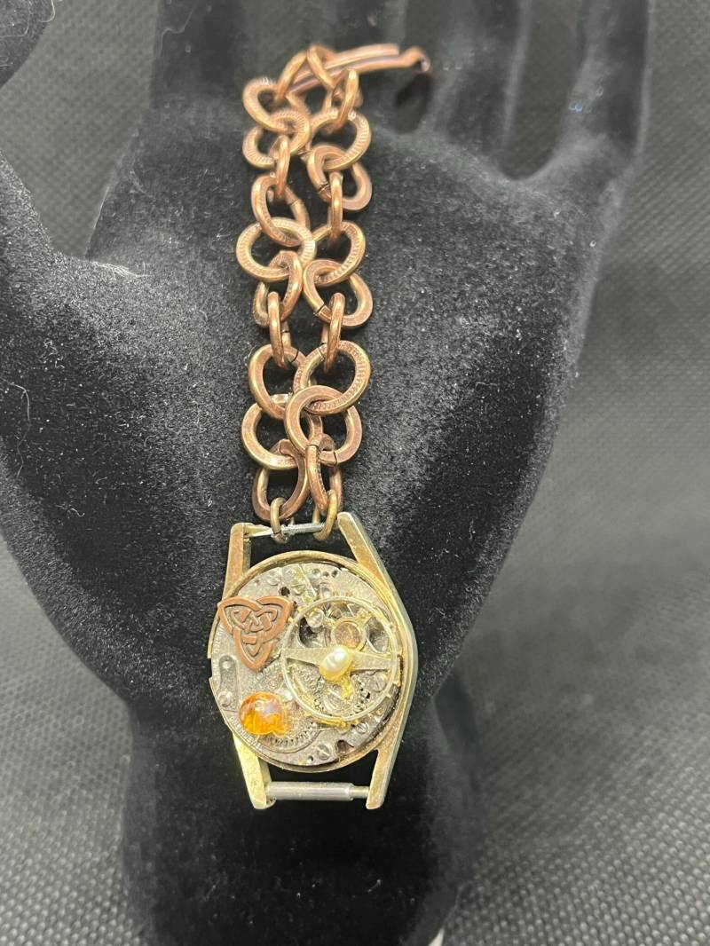 Verzahntes Ziffernblatt, Kupfer Schlüsselanhänger Verzahntes Ziffernblatt, Kupfer Schlüsselanhänger von PossibleWorlds