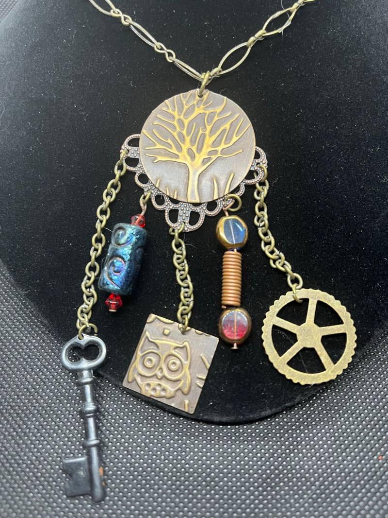 steampunk Baum Und Schlüssel Halskette steampunk Baum Und Schlüssel Halskette von PossibleWorlds