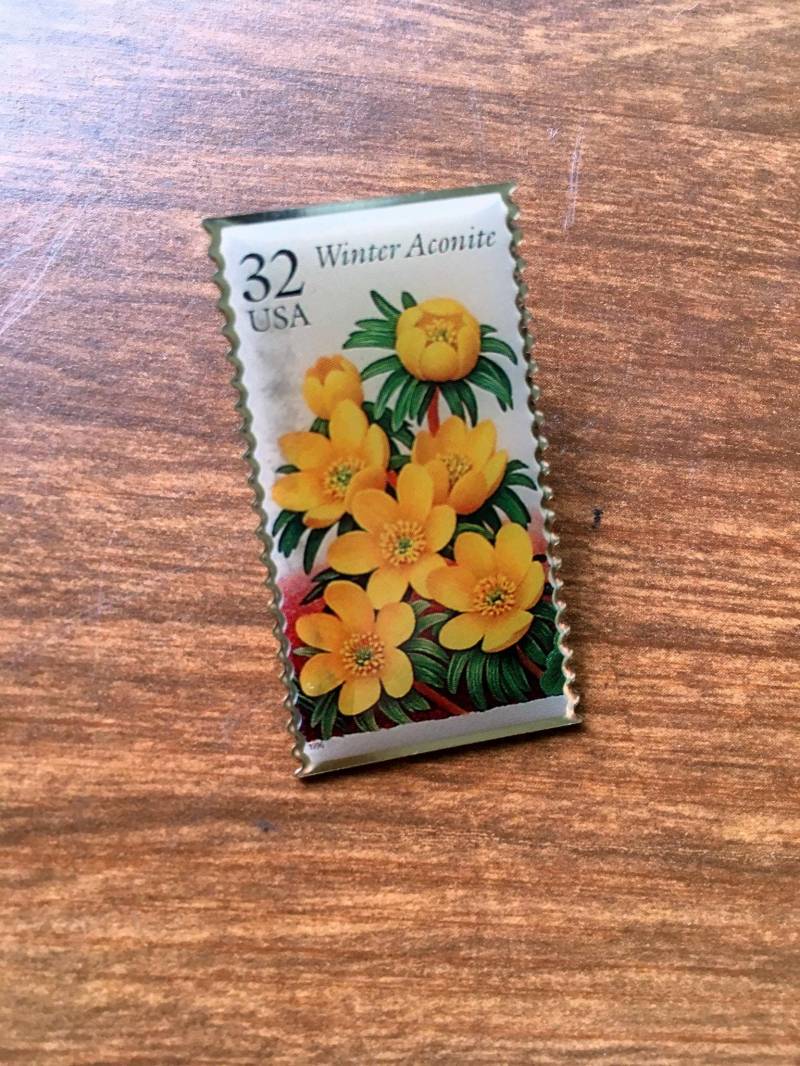 Gartenblumen Stempel Pin - Winterling | Erantis Hyemalis von PostalBrass