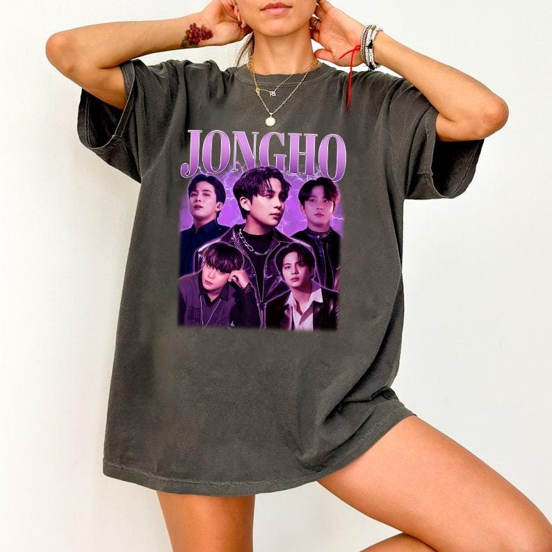 Retro Ateez Jongho Shirt, Goldene Stunde Teil 3 Mitglieds 2025 Weltreise in Deiner Fantasie, Kpop T-Shirt von PotsdamPlazash