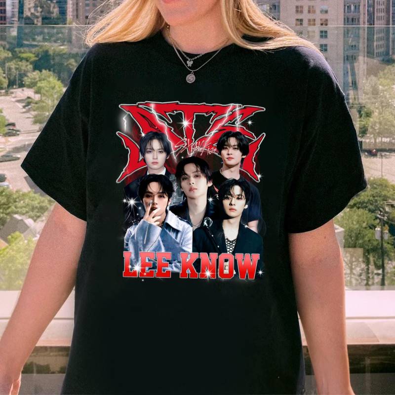 Vintage Lee Weiß Stray Kids Domiate Shirt, Kpop World Tour 2025 in Us Mixtape von PotsdamPlazash