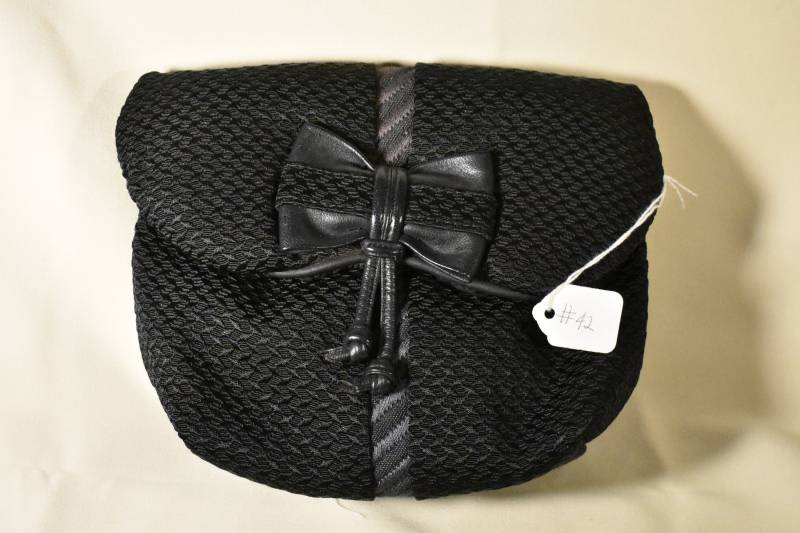 Vintage - Strukturierter Stoff Schwarz Abendtasche von PradlaVintageFinds