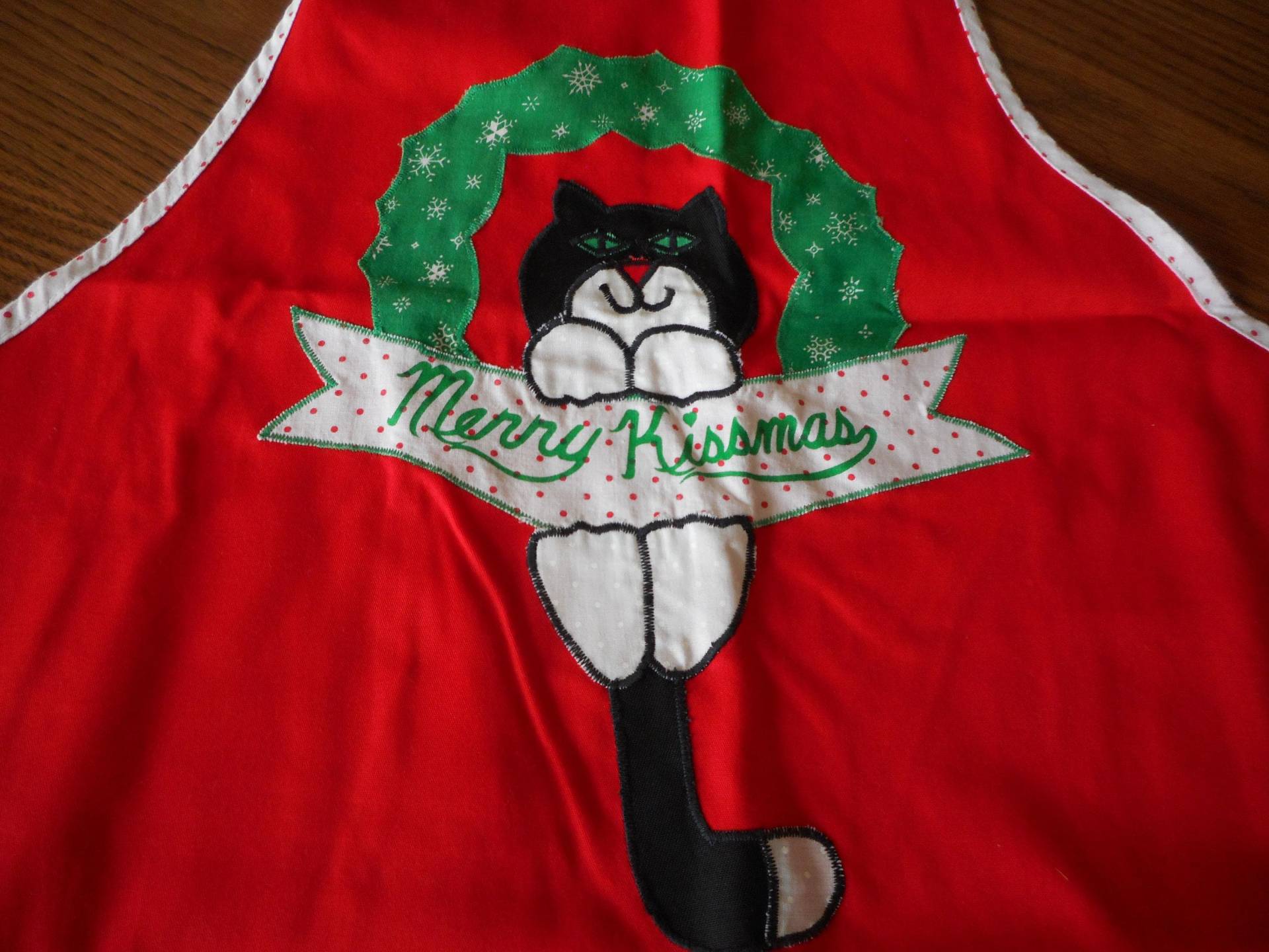 Weihnachtskatze Applikation Schürze von PrairieArtsandCrafts