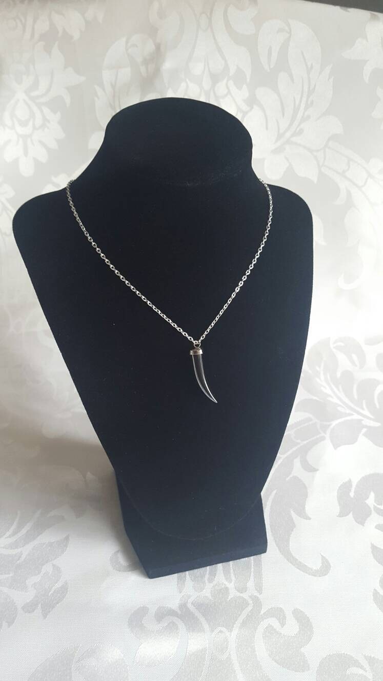 Hematine Horn Halskette Hematine Horn Halskette von PrairieDesignsbyMD