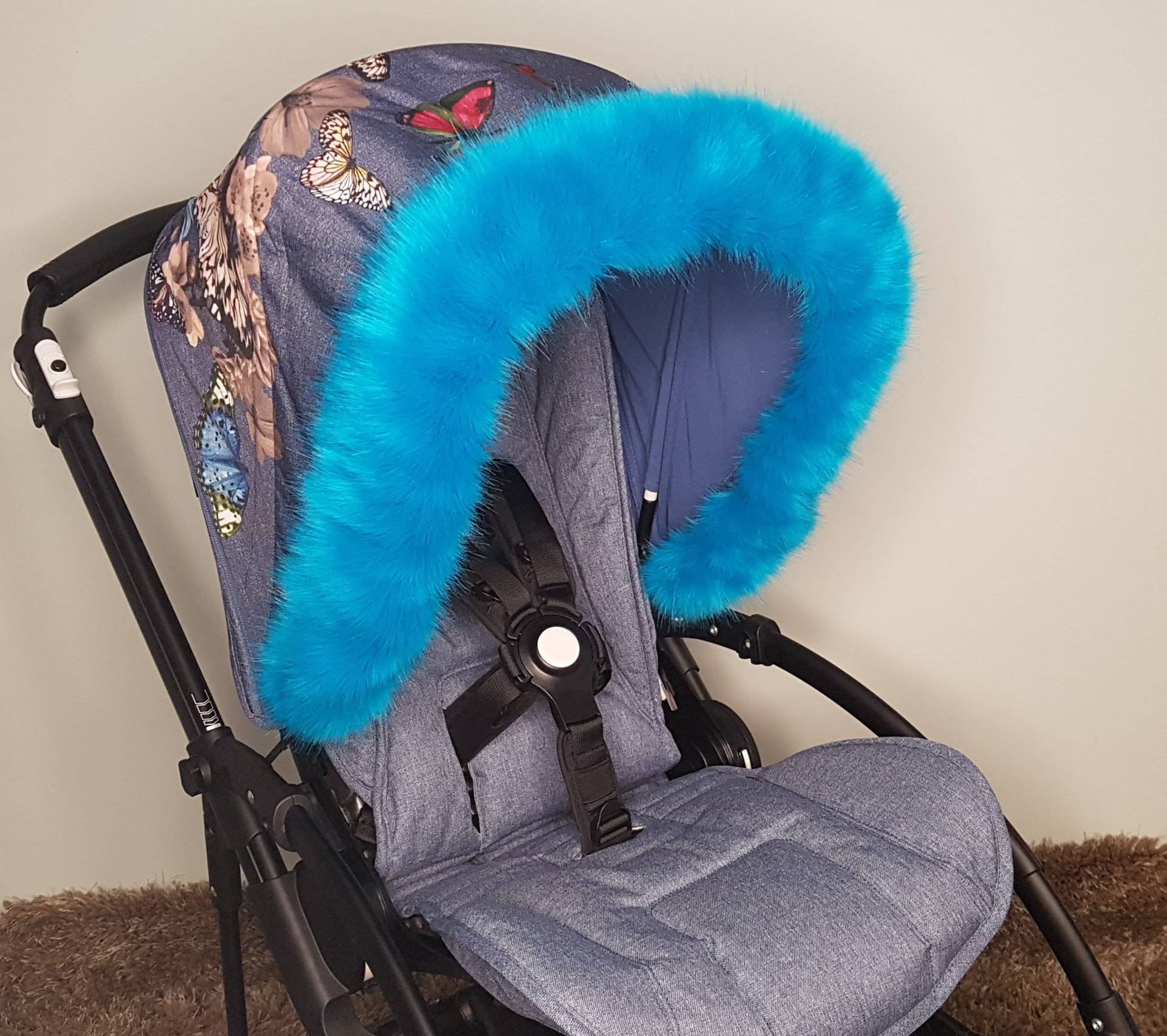 Luxus Kinderwagen Haube Pelzbesatz Baby Zubehör Buggy Pelze Für Alle von PramFursUK