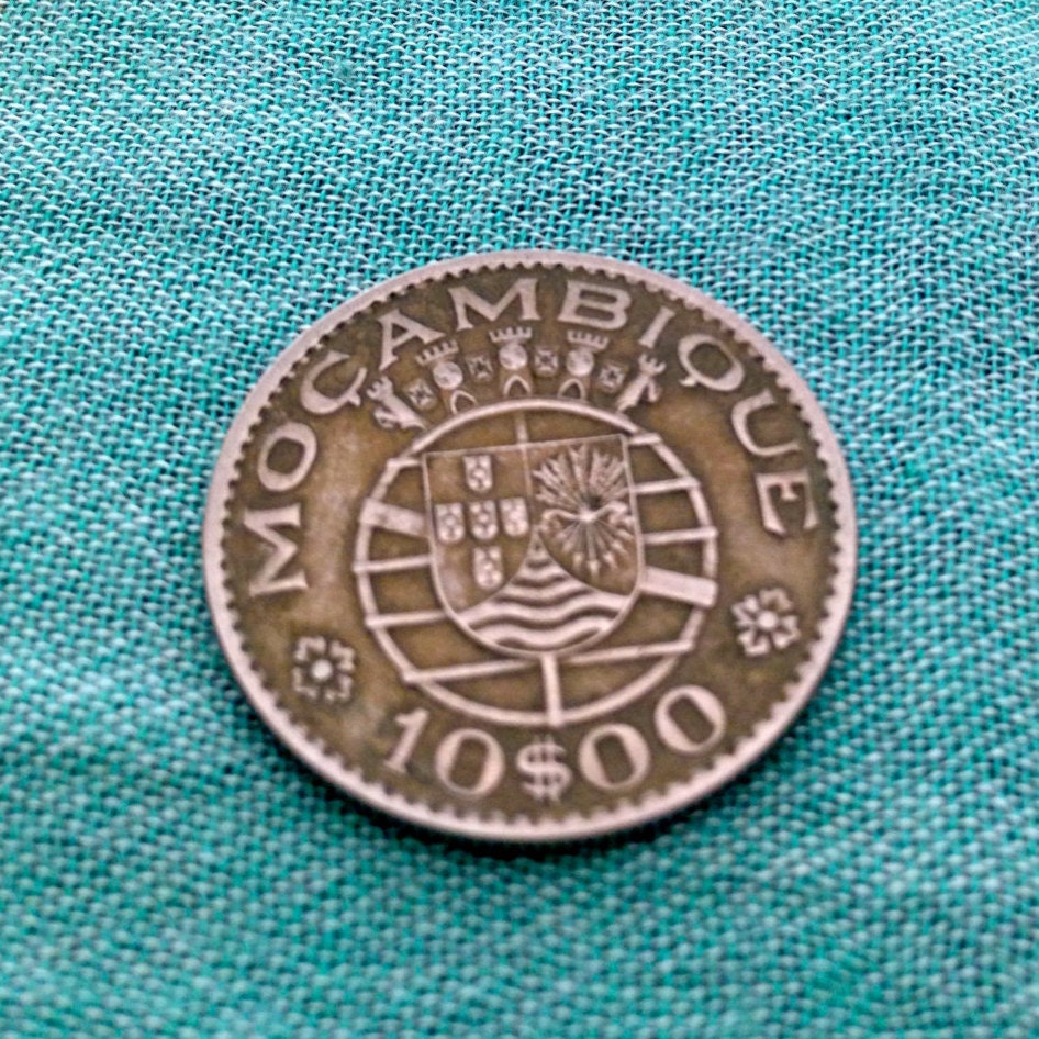 10 Escudos/Portugiesisch Wappen Mosambik Christian Kreuz, Natal, Weihnachten, Urlaub, Geschenk 10 Escudos/Portugiesisch Wappen Mosambik Christian Kreuz, Natal, Weihnachten, Urlaub, Geschenk von PreciousCoinage