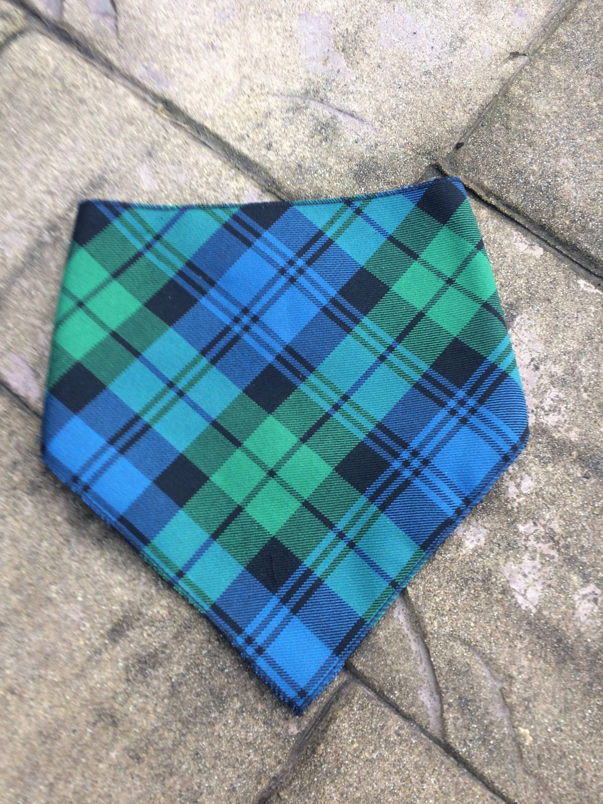 Campbell Antique Tartan Lätzchen, Bandana, Babys von PreciousKidswear