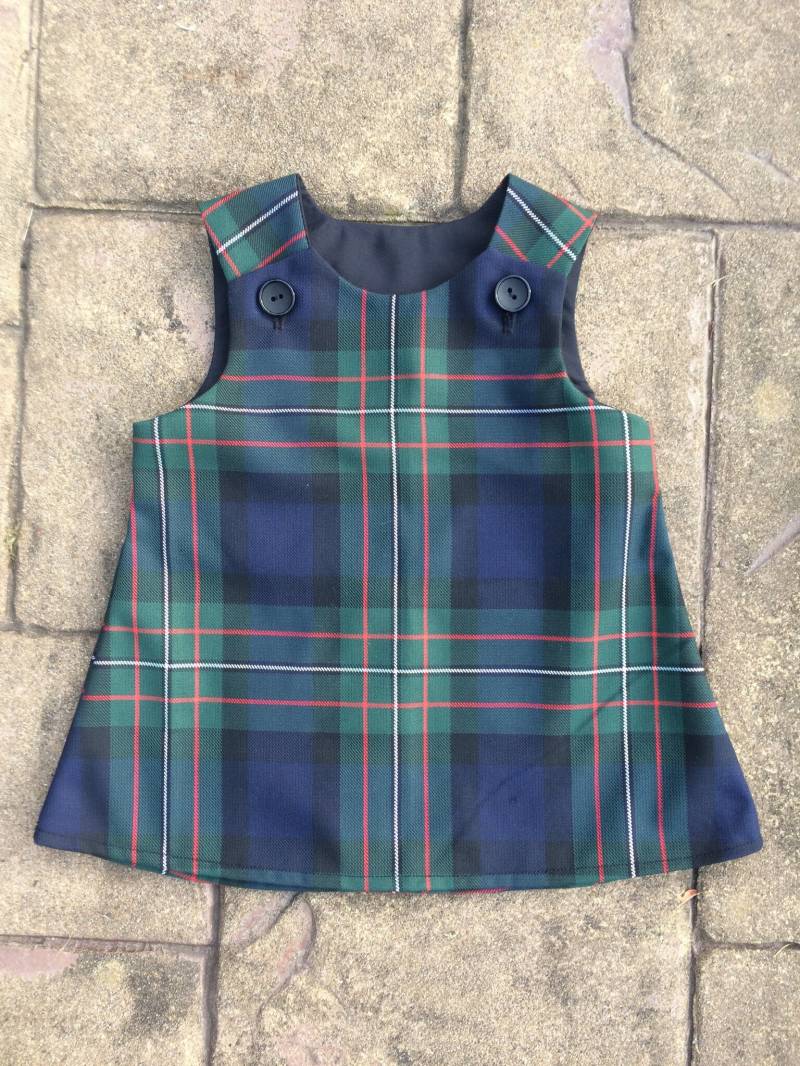Ferguson Tartan Trägerkleid von PreciousKidswear