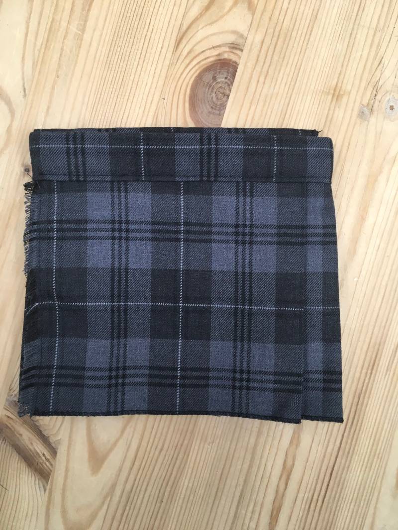 Grauer Granite Tartan Kilt, Babys, Kinder von PreciousKidswear