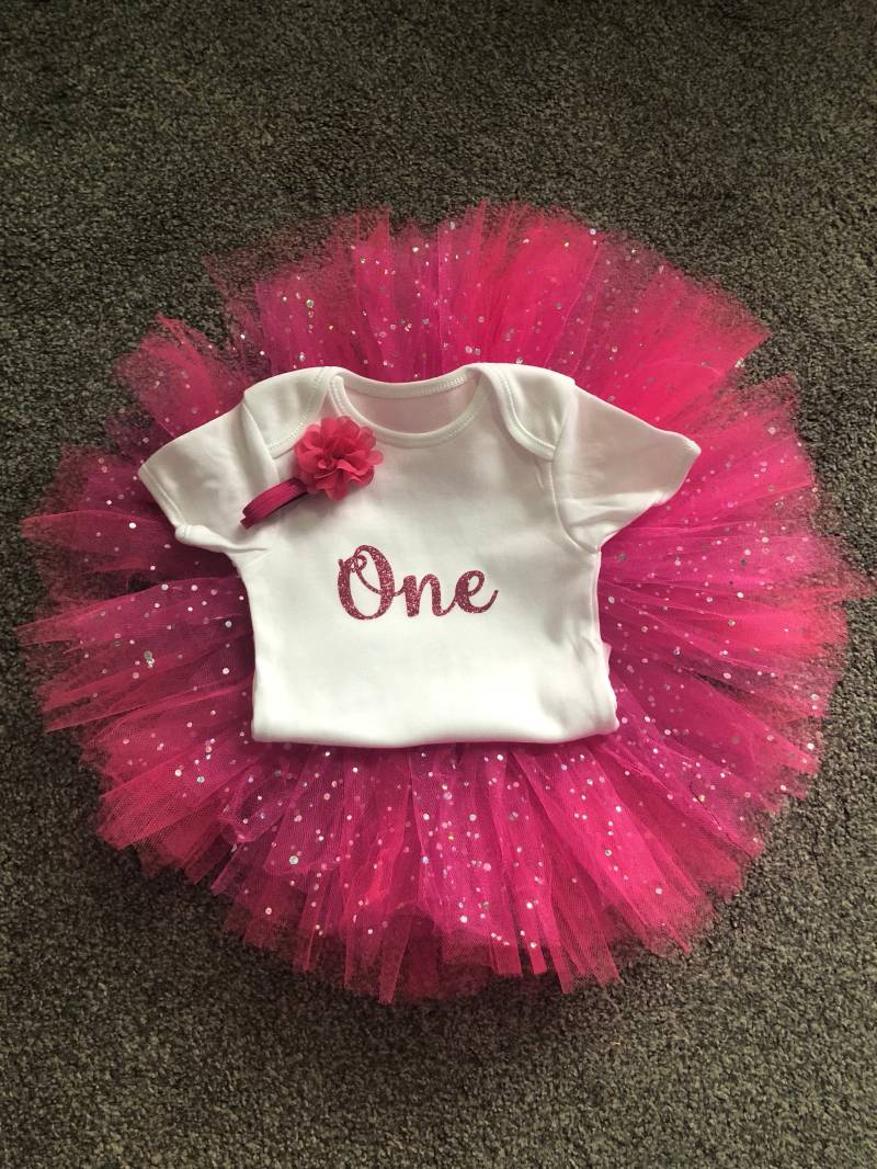 Mädchen Geburtstagskind Leuchtend Rosa Funkelnde Pailletten Tutu Kuchen Smash Outfit von PreciousPrincessesCo