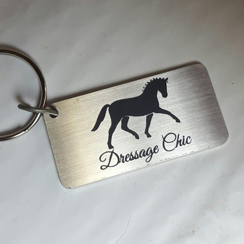Edelstahl Schlüsselanhänger Dressur Chic Edelstahl Schlüsselanhänger Dressur Chic von Precisioncraftlaser