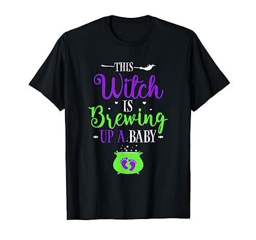 Witch Is Brewing Up A Baby Halloween Pregnancy Announcement T-Shirt von Pregnancy Announcement Halloween Costume