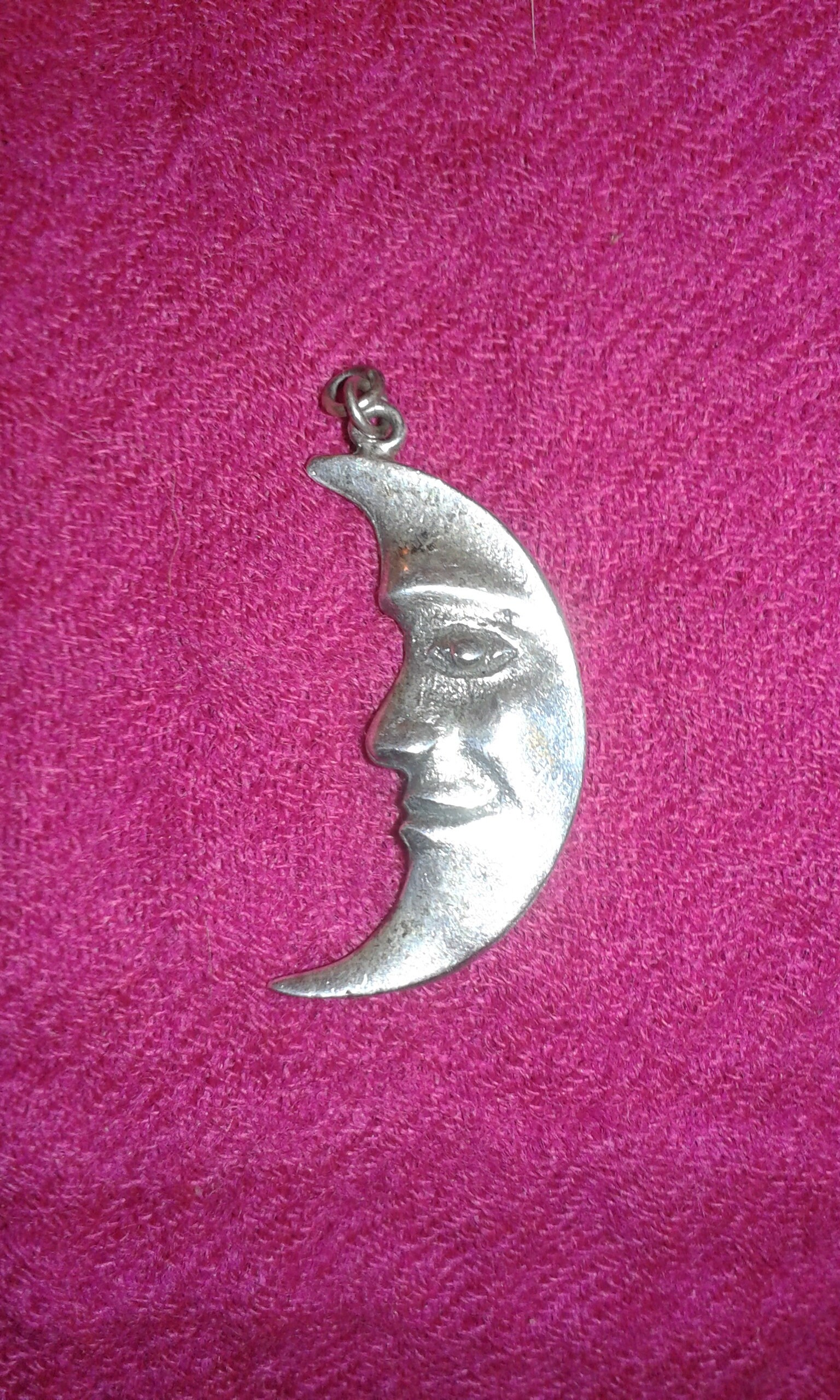 Man in The Moon Armband Charm Oder Anhänger Aus Massivem Sterling Silber Feinschmuck Edelmetall Mode Man in The Moon Armband Charm Oder Anhänger Aus Massivem Sterling Silber Feinschmuck Edelmetall Mode von Prelovedbargains