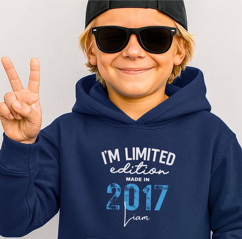 Personalisiertes Geschenk Für Mädchen + Jungen Kinder Hoodie Mit Name Geburtstagsgeschenk Tochter Sohn Geschenke Zum 8. Geburtstag Enkel von PremiumPrintsDeluxe