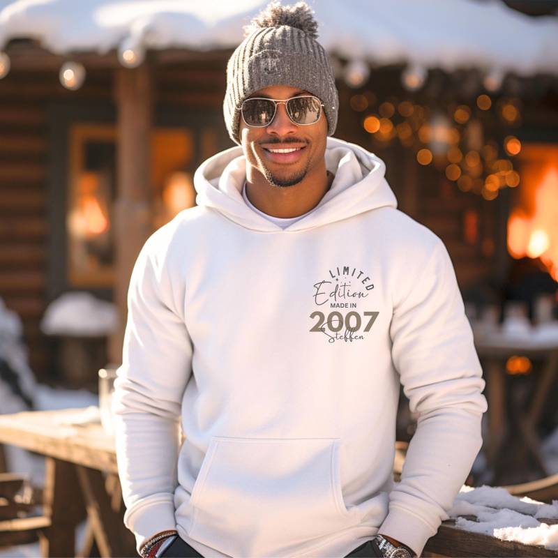 Personalisiertes Geschenk Zum 18 Geburtstag T-Shirt & Hoodie Mit Name Geschenke Junge Sohn Freund Bruder Geschenkidee Runder Mann von PremiumPrintsDeluxe