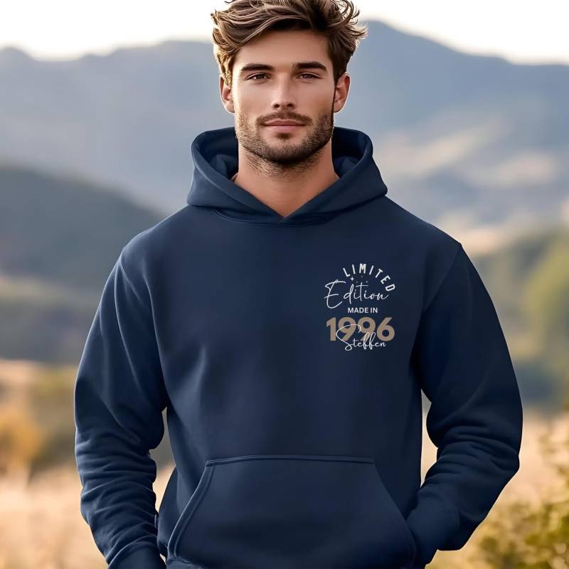 Personalisiertes Geschenk Zum 30 Geburtstag T-Shirt & Hoodie Mit Name Geschenke Junge Sohn Freund Bruder Geschenkidee Runder Mann von PremiumPrintsDeluxe