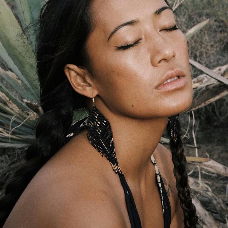 Anya ⋄ Matt Schwarz & Gold Rocailles Perlen Fransen Ohrringe Handgemachter Schmuck 24K Vergoldetes Silber Anya ⋄ Matt Schwarz & Gold Rocailles Perlen Fransen Ohrringe Handgemachter Schmuck 24K Vergoldetes Silber von PreriaDesign