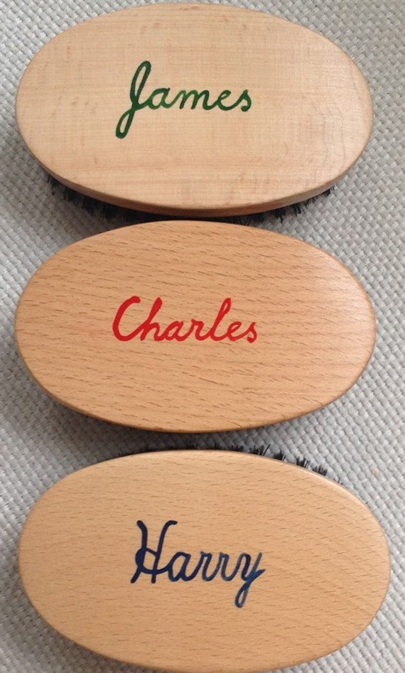 Personalisierte Militär Kent Haarbürste Für Männer Und Junge Personalisierte Militär Kent Haarbürste Für Männer Und Junge von PresentsPerfection