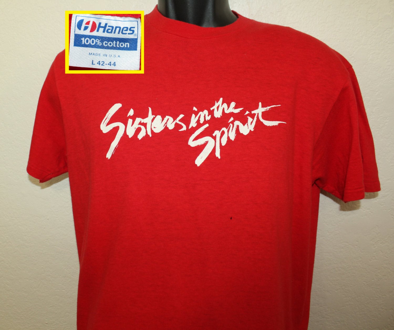 Schwestern Im Geist Vintage T-Shirt Kurze M/L Rot 80Er Jahre Hanes Alle Baumwolle Schwestern Im Geist Vintage T-Shirt Kurze M/L Rot 80Er Jahre Hanes Alle Baumwolle von PreserveVintage