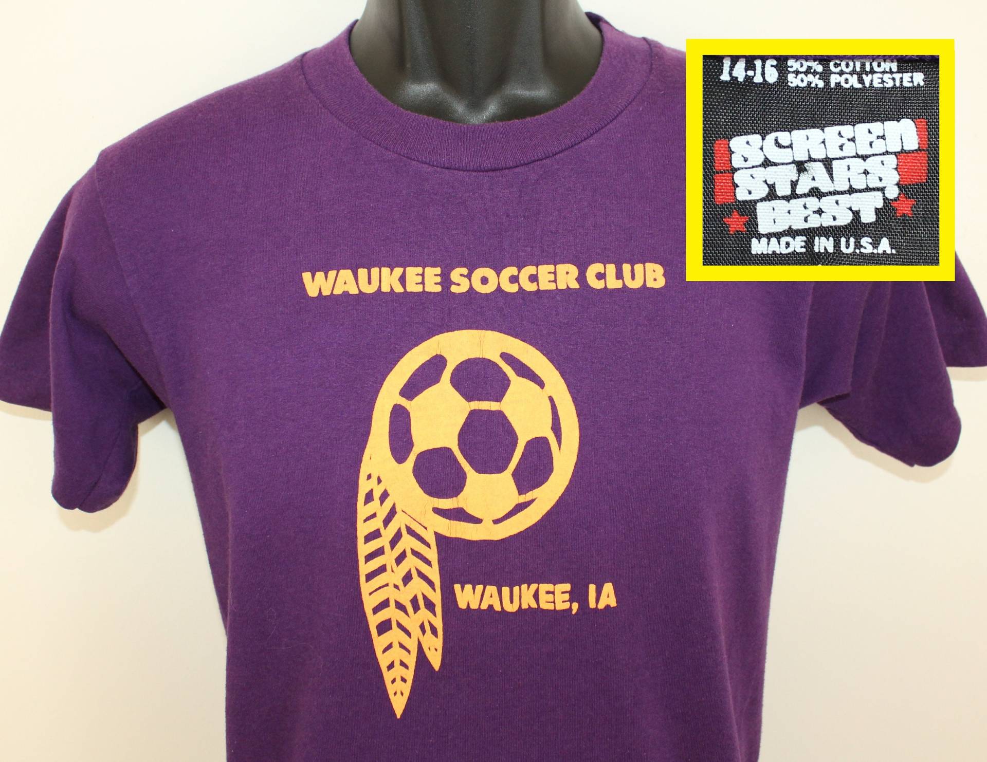 Waukee Iowa Fußballverein Jahrgang Kinder T-Shirt Jugend 14-16 Lila 80 S 90 Weiche Dünne Waukee Iowa Fußballverein Jahrgang Kinder T-Shirt Jugend 14-16 Lila 80 S 90 Weiche Dünne von PreserveVintage