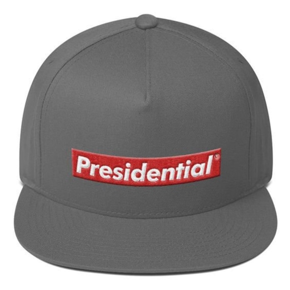 Prasidential® Red Box | Flache Schirmmütze von Presidentialwear