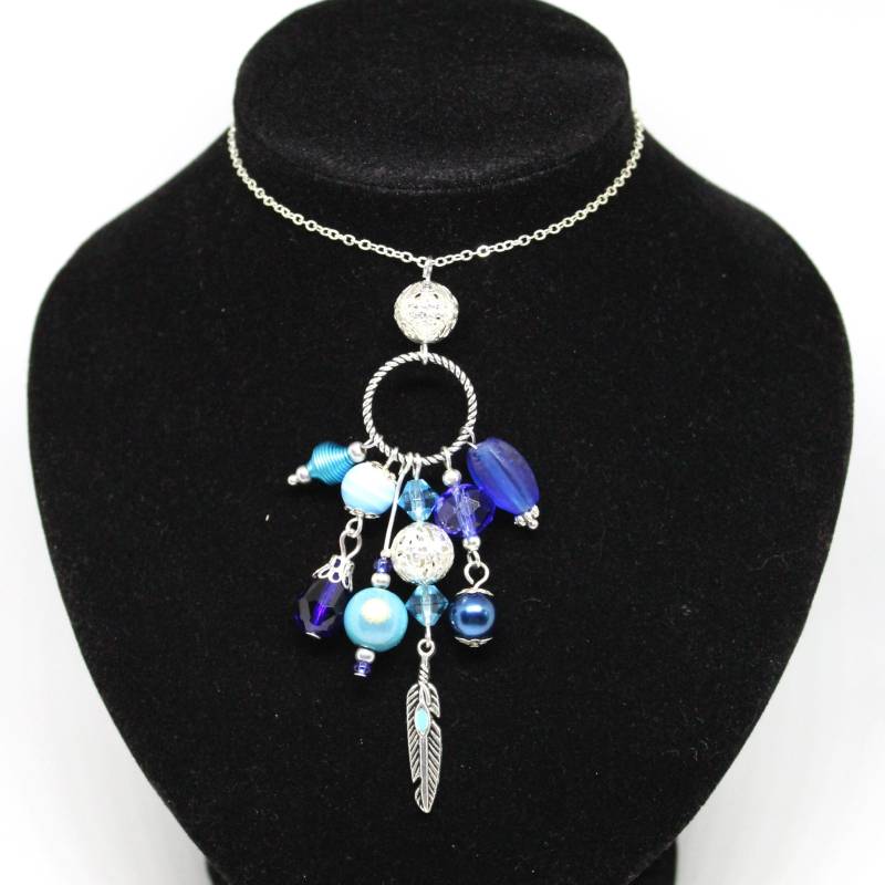 Blauer Charm Hoop Pendent Blauer Charm Hoop Pendent von Prestobeads