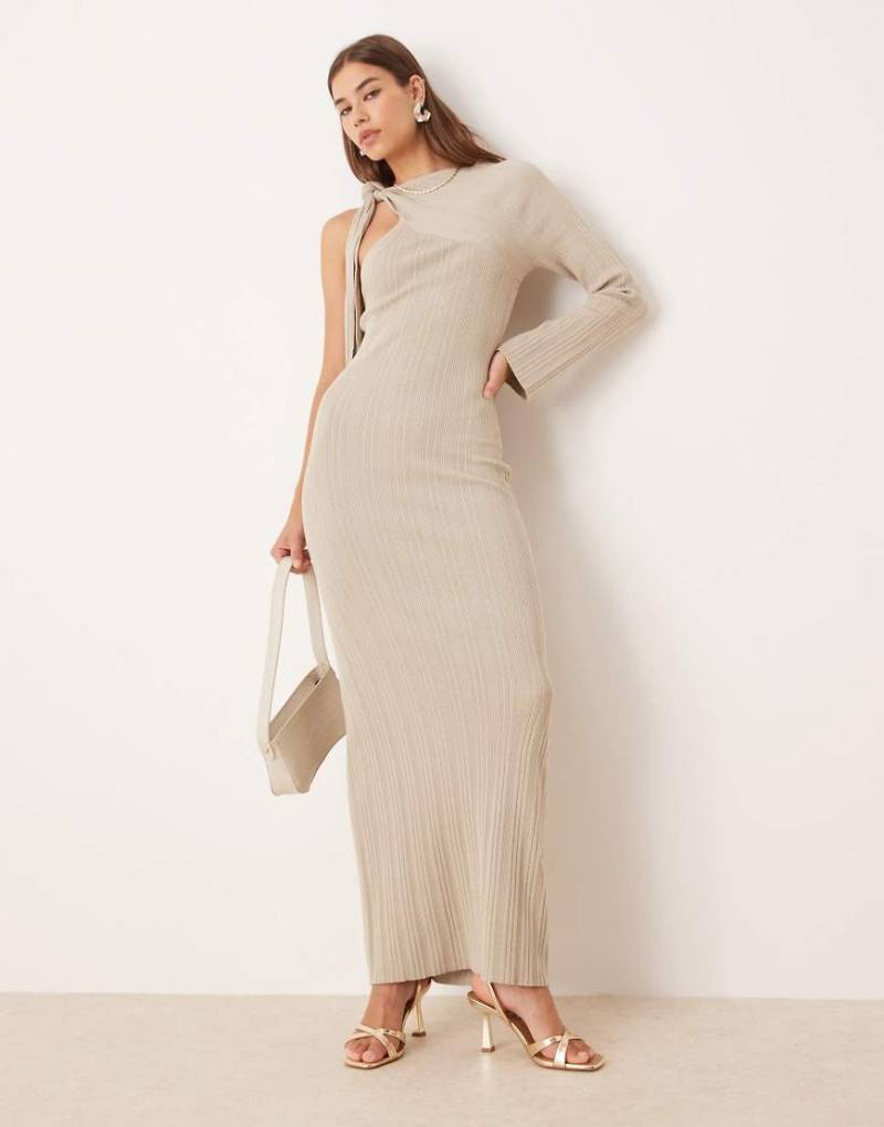 Pretty Lavish - Asymmetrisches, glitzerndes Midaxi-Kleid aus Strick in Taupe-Neutral von Pretty Lavish