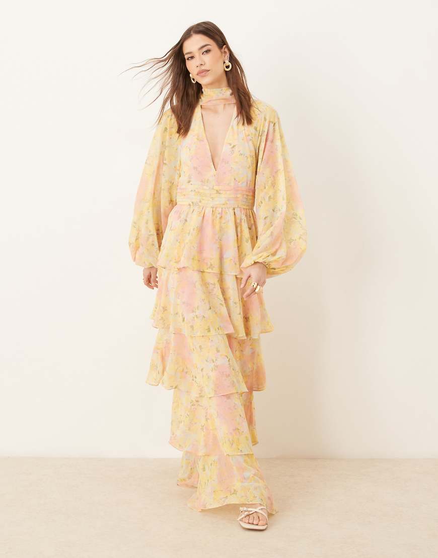 Pretty Lavish - Gerüschtes Maxikleid mit tiefem Ausschnitt und leuchtendem abstraktem Blumenmuster-Bunt von Pretty Lavish