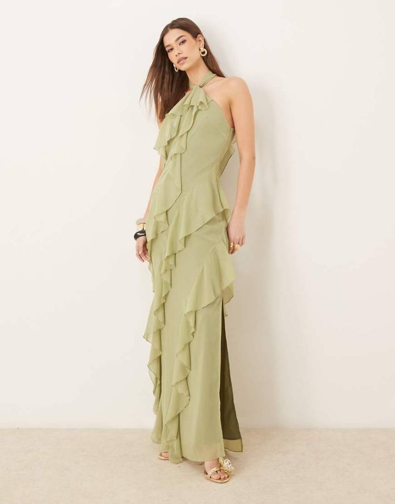 Pretty Lavish - Strukturiertes Chiffon-Maxikleid in Olivgrün mit Rüschen von Pretty Lavish