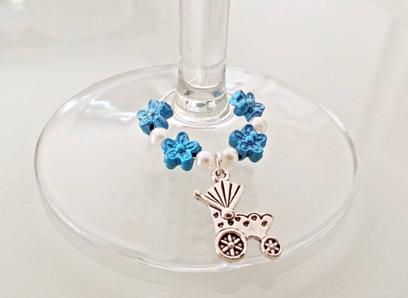 Baby-Dusche-Weinglas-Charms Blaue Kutsche Gastgeschenke | Set Von 20 | Weinglas Marker Baby-Dusche-Weinglas-Charms Blaue Kutsche Gastgeschenke | Set Von 20 | Weinglas Marker von PrettyBouquetCrafts
