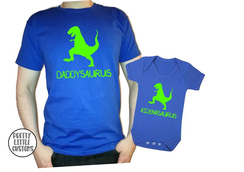 Unser Erster Vatertag Papa Baby T-Shirt Weste 1.t-Shirt - Bär Design von PrettyLittleCustoms1