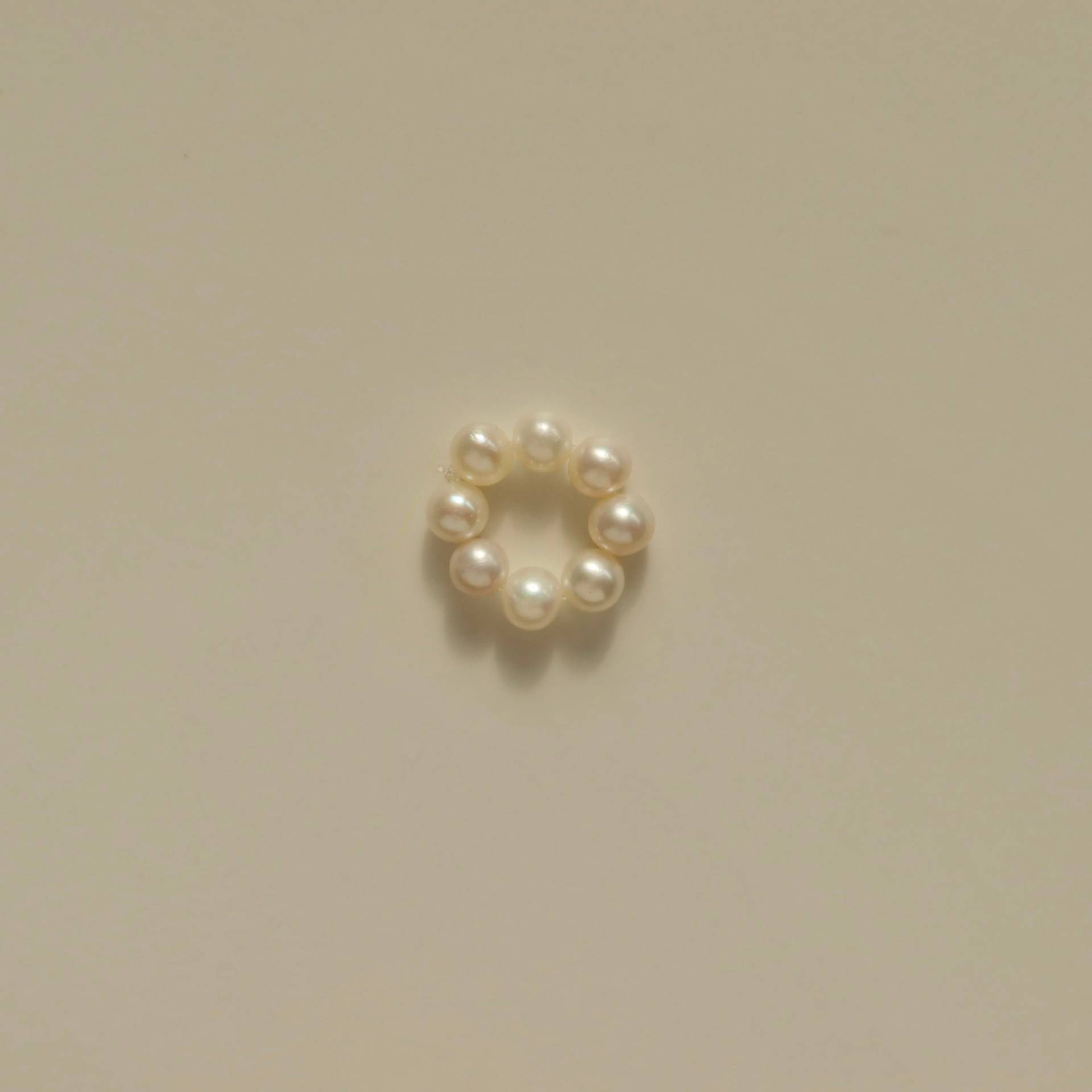 Pearl Loops Ohrring Charms - Süßwasserperle Creolen Bauen Sie Ihre Eigenen Ohrringe Fügen Einen Charm Zu Ihrem Hinzu Für Pearl Loops Ohrring Charms - Süßwasserperle Creolen Bauen Sie Ihre Eigenen Ohrringe Fügen Einen Charm Zu Ihrem Hinzu Für von PrettyPearlfect