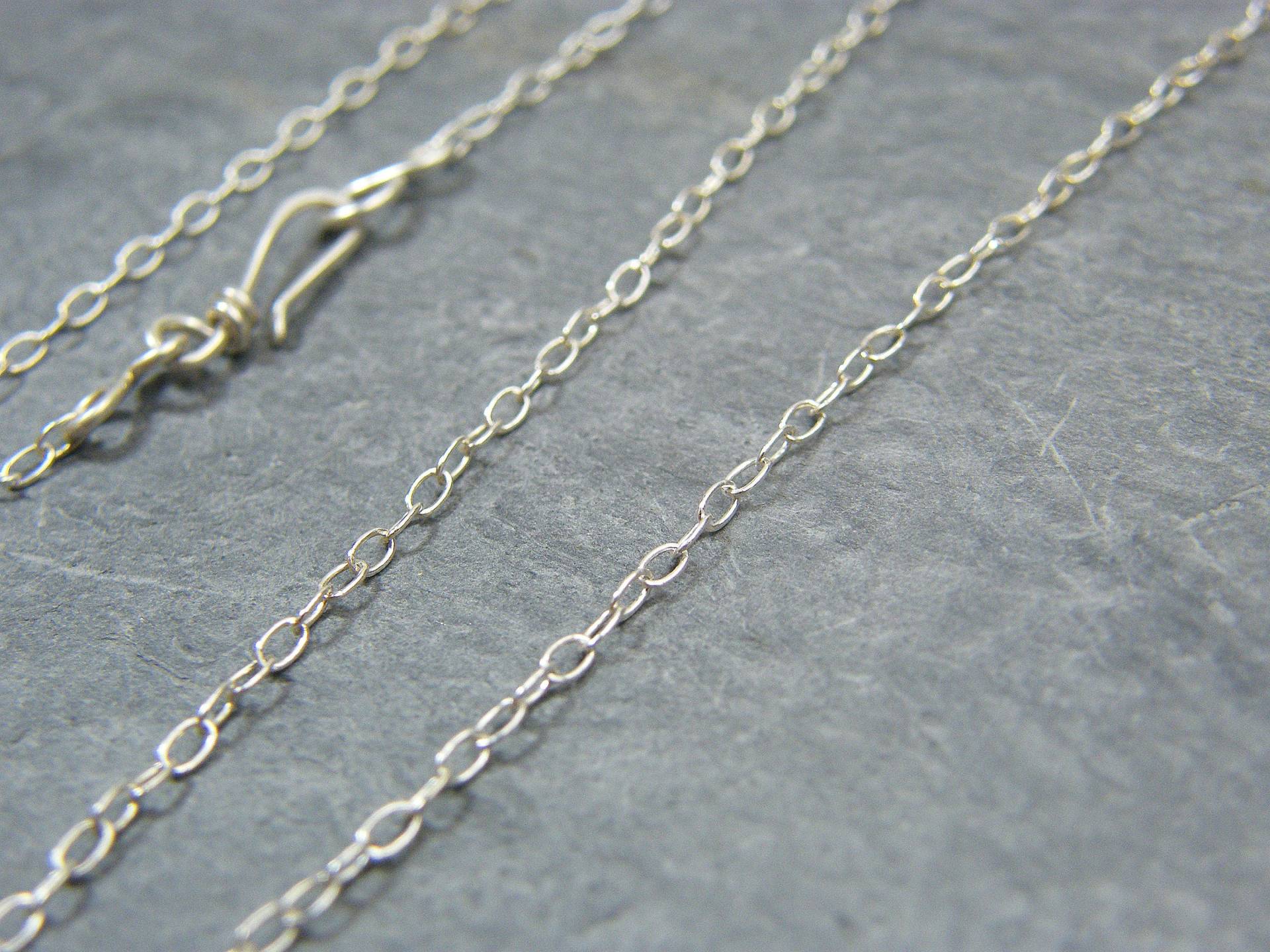 Halskette Mit Anhänger Aus Sterlingsilber Und Handgemachtem Verschluss Halskette Mit Anhänger Aus Sterlingsilber Und Handgemachtem Verschluss von PrettyRocksNSupplies