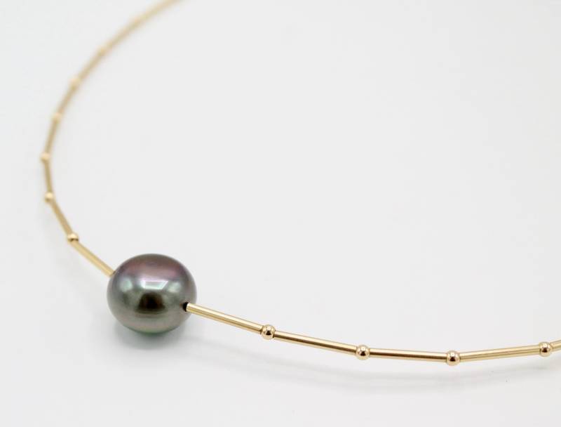 Schwarze Tahiti Perlenkette Aus 585Er Gold Massiv Moderner Perlenschmuck von PrettyShinyJewels