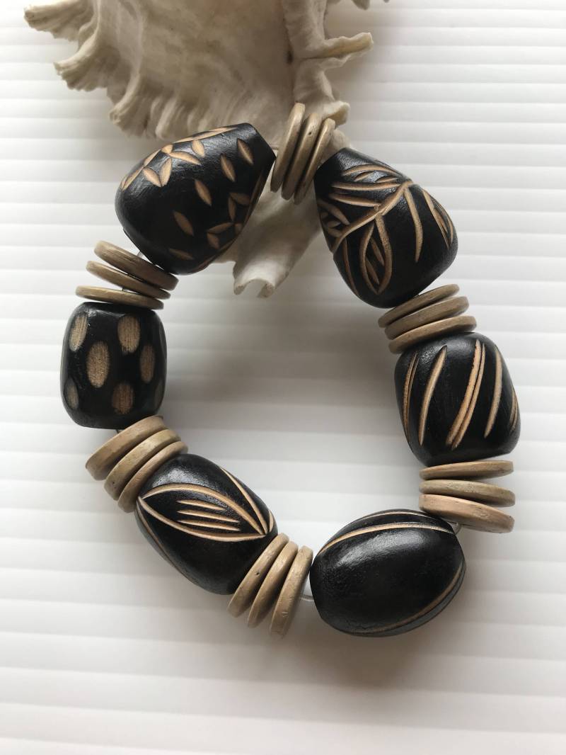 Stammes-Armband/Holz Handgefertigt Stretch-Armband Stammes-Armband/Holz Handgefertigt Stretch-Armband von PrettyStacks