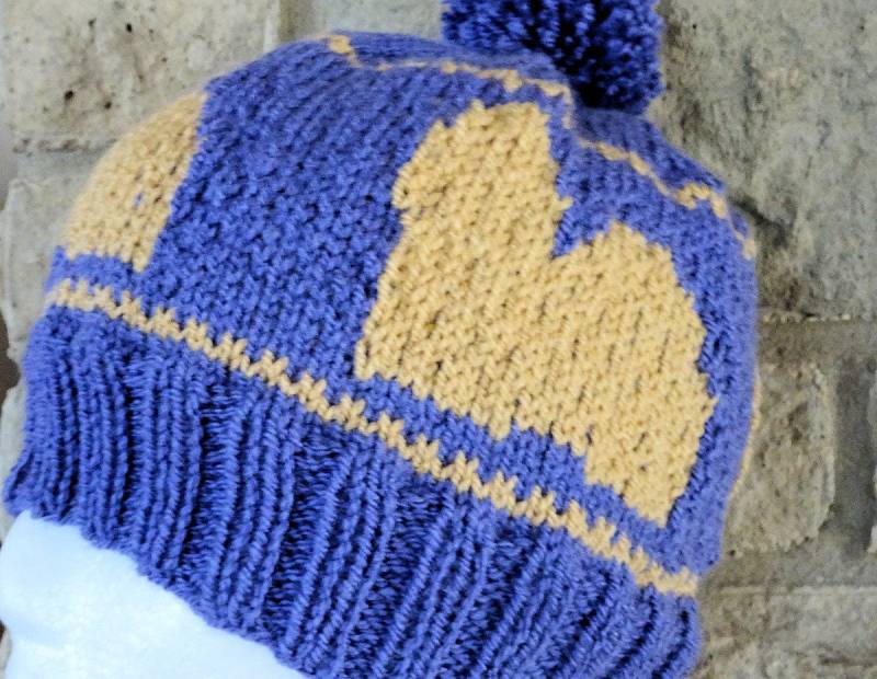 Handgemacht Und Einzigartig Shih Tzu Bommel Mütze von PrettyknitsByPauline