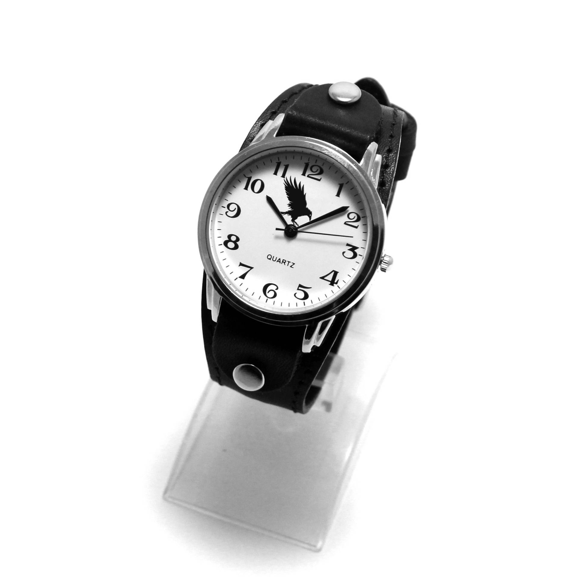 Shark - One Piece Breites Lederarmband Für Flieger Mit Individueller Lasche, 18-22 Mm, Unvernäht Shark - One Piece Breites Lederarmband Für Flieger Mit Individueller Lasche, 18-22 Mm, Unvernäht von PrideAndBright