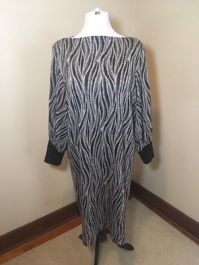 Rare Amy Adams 1980S 1990S Damen Retro Schwarz/Weiß Grau Zebra Print Pullover Kleid - Größe 20A von PrimaDonnaVintage