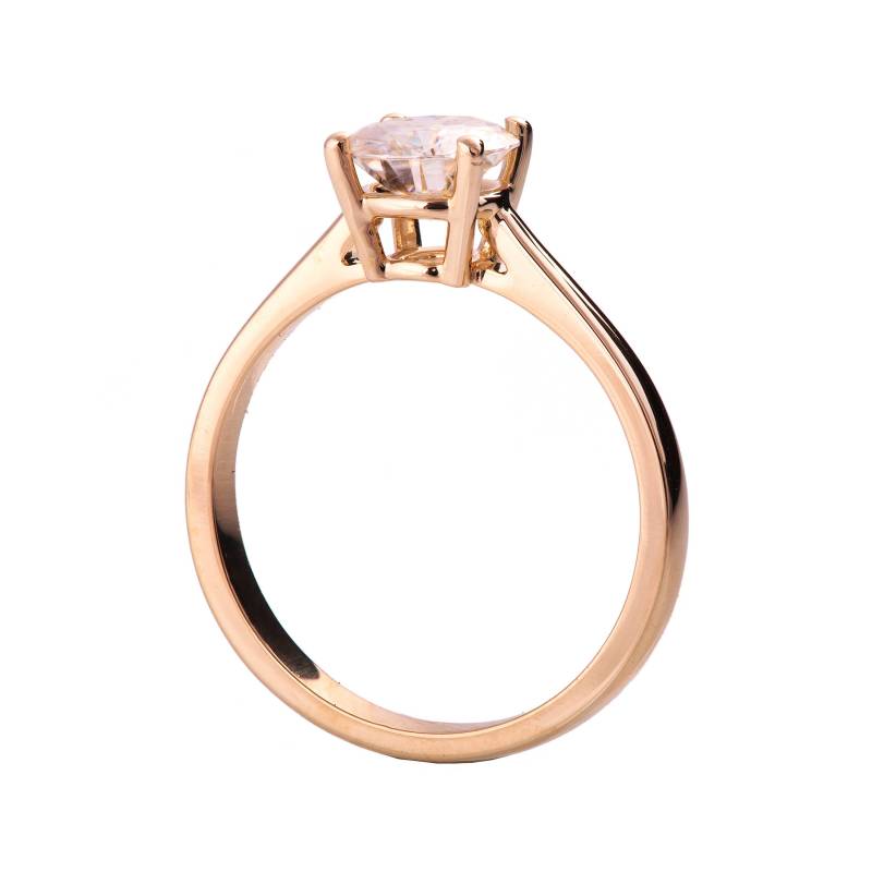 Handgemachter 14K Rose Gold Moissanite Solitaire Verlobungsring Handgemachter 14K Rose Gold Moissanite Solitaire Verlobungsring von PrimeElement