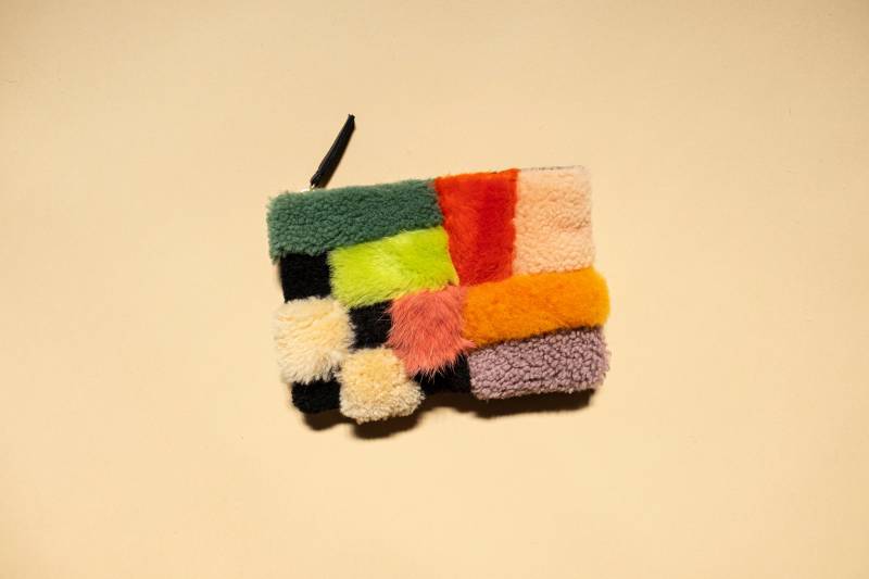 Spielplatz Patchwork Schaffell Geldbörse | Tasche Kupplung Beutel Schwarz Und Weiß von PrimecutBags