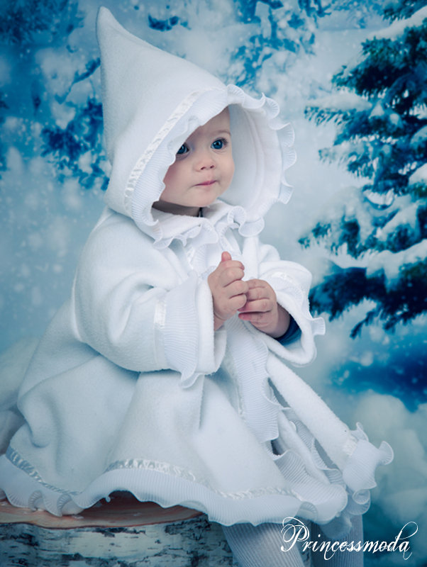 (40a) Märchenhafter weißer Taufmantel von Princess Moda