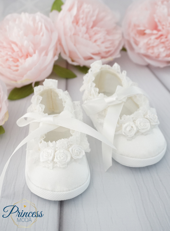 Ballerina - Babyschuh! Mit edler Spitze und Rosen! von Princess Moda