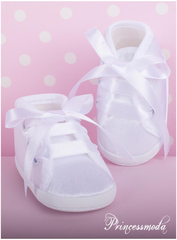 Elegante Taufschuhe in schneeweiß von Princess Moda