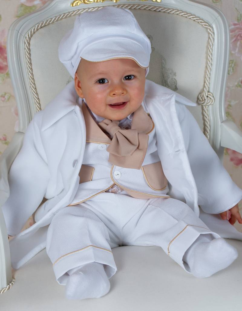 Eleganter Taufanzug Paulino aus Cord inkl. Mantel von Princess Moda