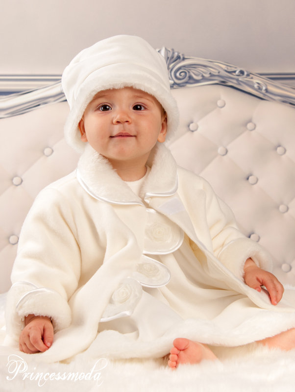 Nele - Champagnerfarbene Taufkombination von Princess Moda