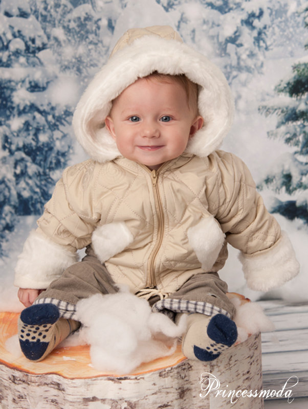 Nr.12 Elegante Winterjacke mit Kapuze von Princess Moda